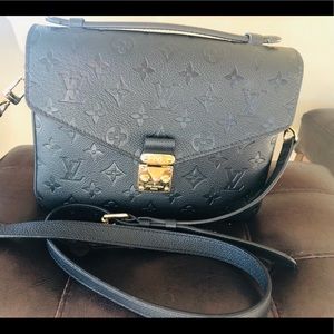 Louis Vuitton Pochette Metis